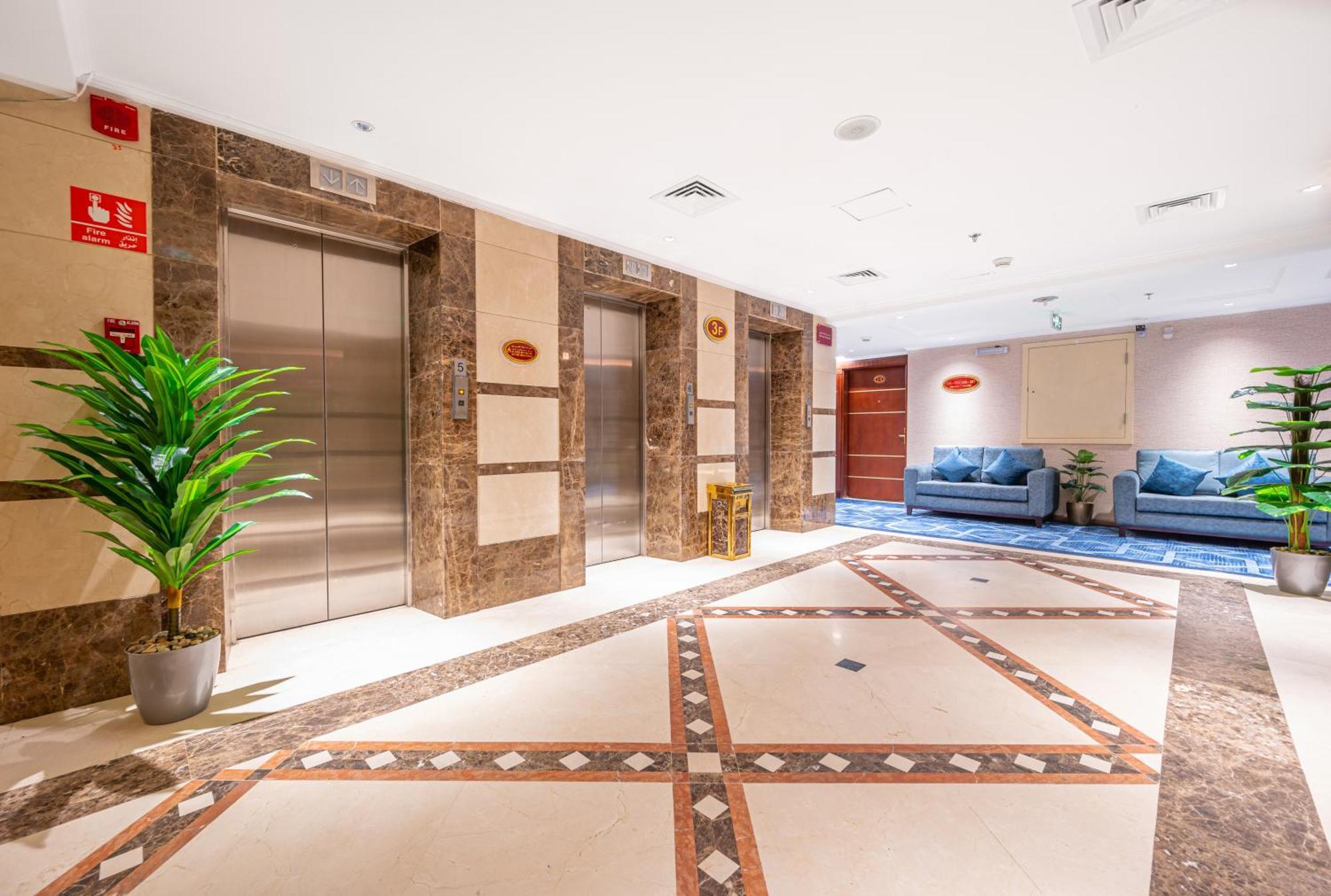 Hotel Shaza Regency Plaza Al Madinah à Médine Extérieur photo Lobby