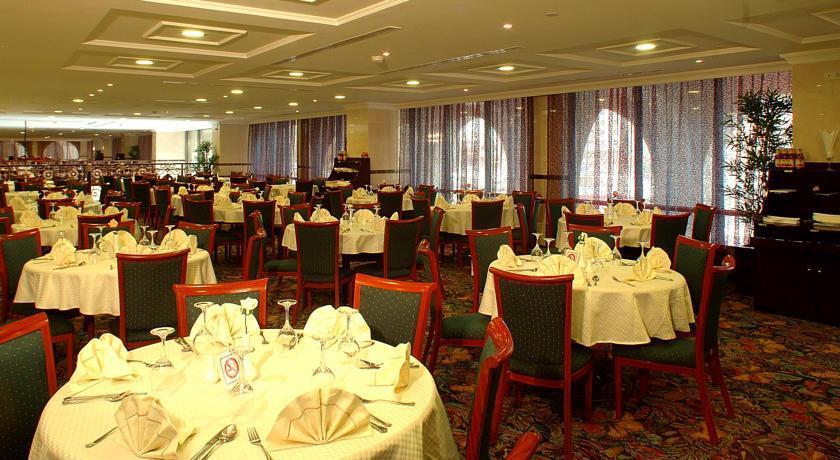 Hotel Shaza Regency Plaza Al Madinah à Médine Extérieur photo The restaurant