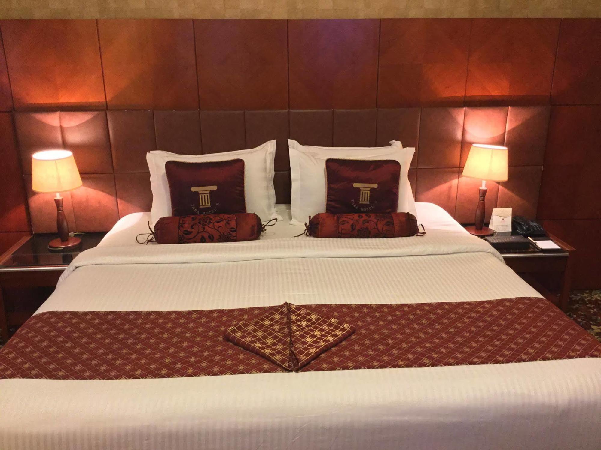 Hotel Shaza Regency Plaza Al Madinah à Médine Extérieur photo A bedroom at the hotel